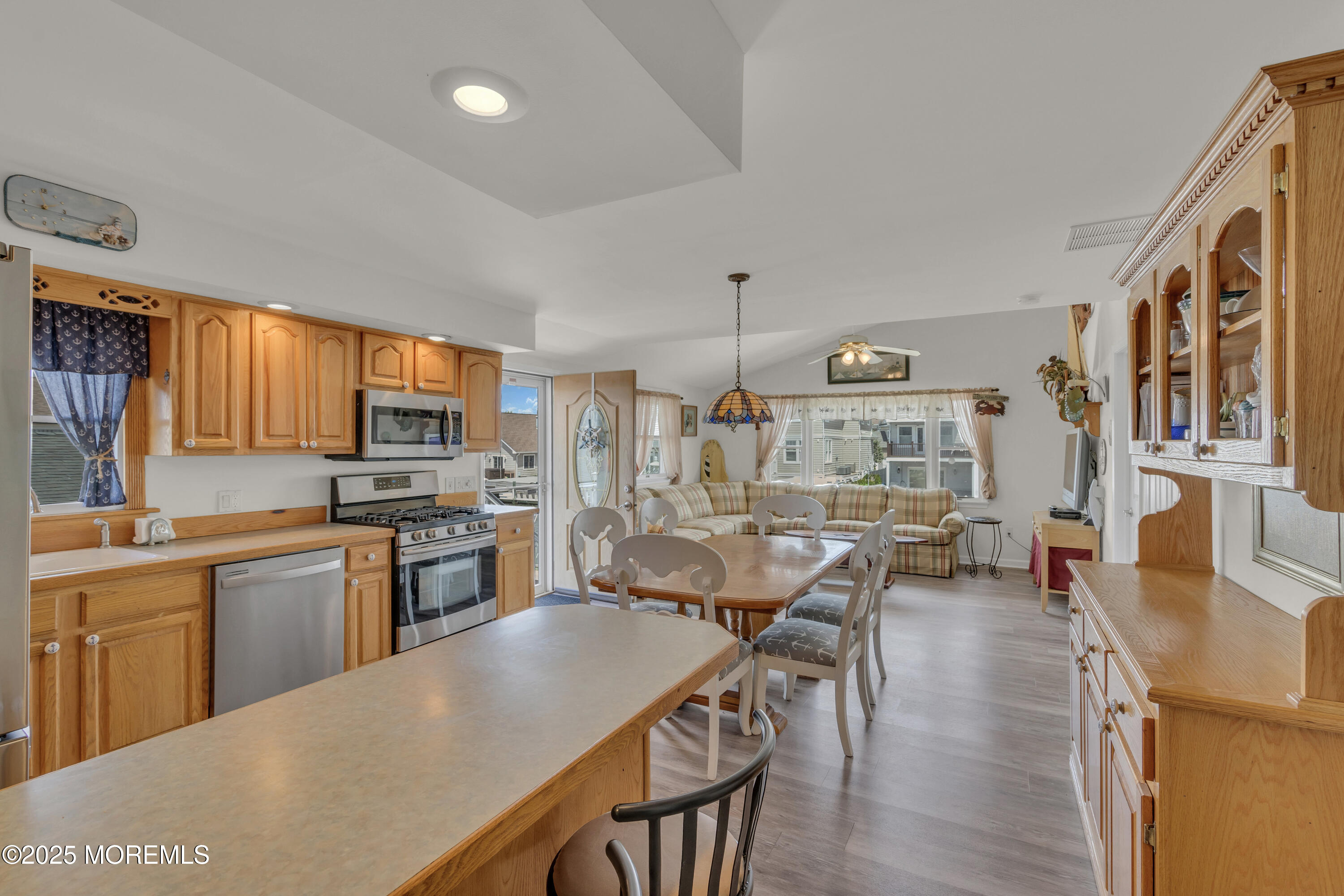 256 Ocean Bay Boulevard Lavallette, NJ 08735 - Photo 6 of 41 NEWER KITCHEN LIVING RM