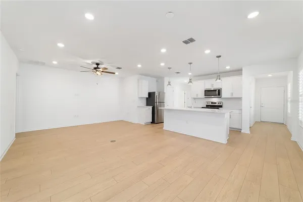 $319,900 | 5543 Southwest 85th Ave Road, Ocala, FL 34481