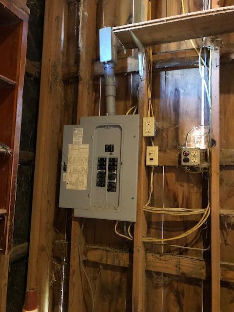 561 Gore Road Alfred, ME 04002 - Photo 35 of 37 barn panel