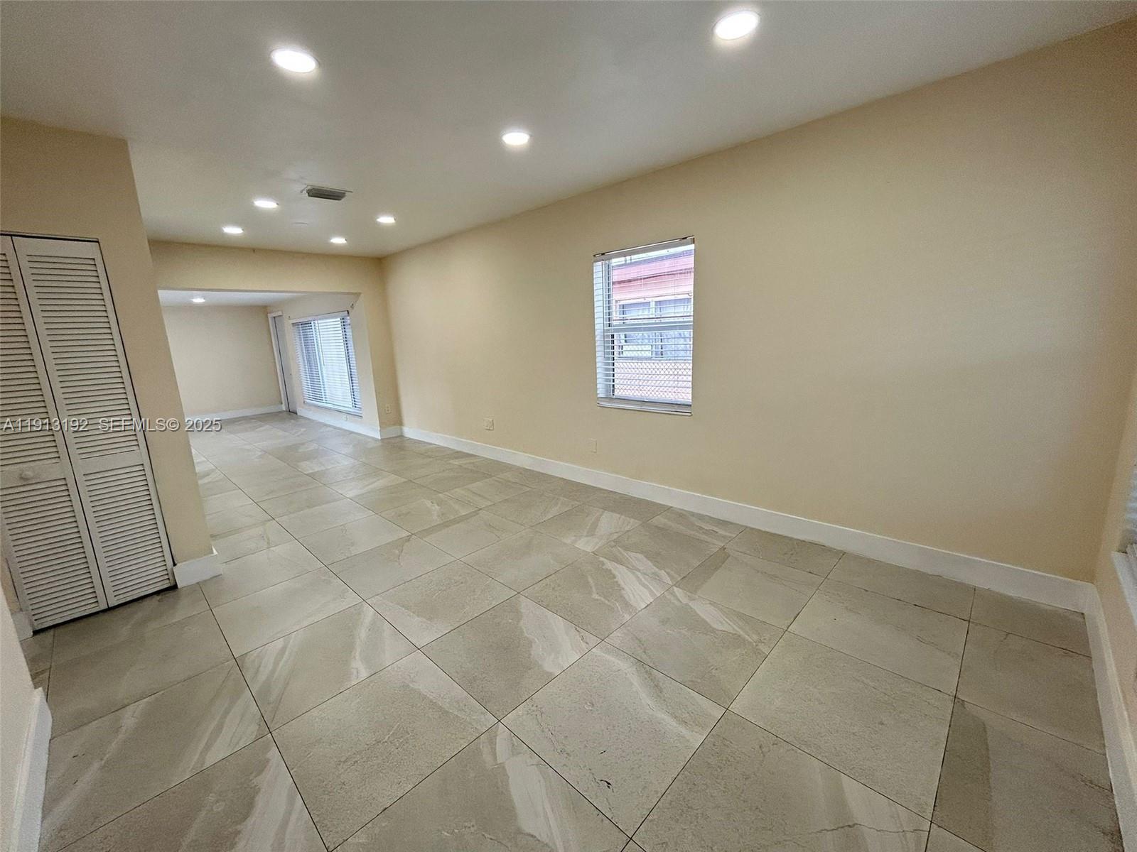 610 East 8th Avenue Hialeah, FL 33010 - Photo 18 of 56