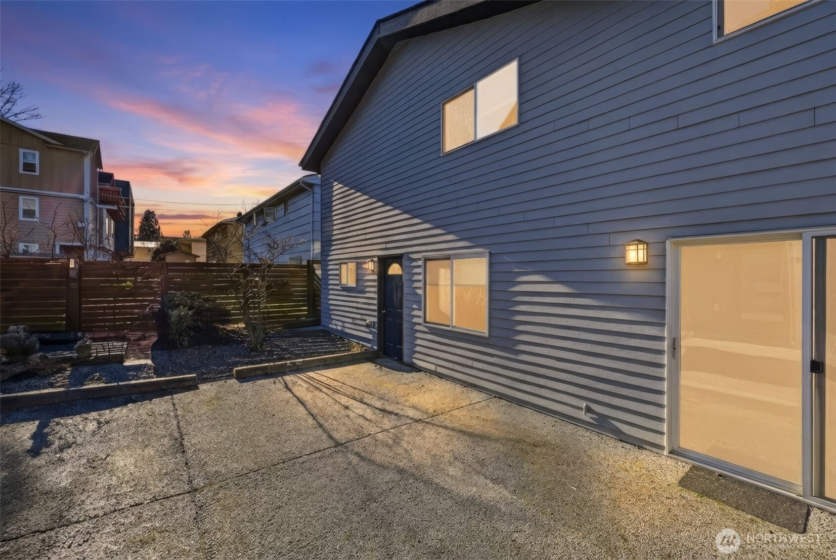 7922 9th Avenue Southwest Seattle, WA 98106 - Photo 25 of 28