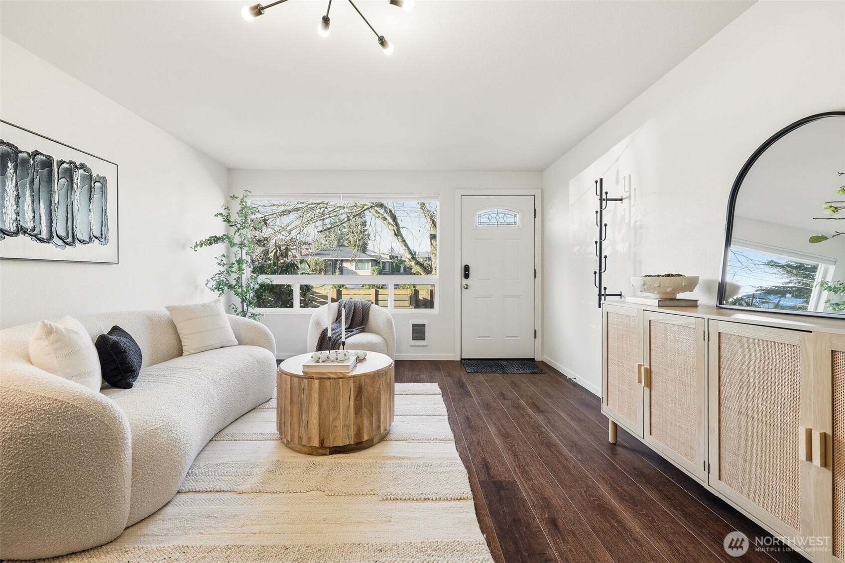 7922 9th Avenue Southwest Seattle, WA 98106 - Photo 4 of 28