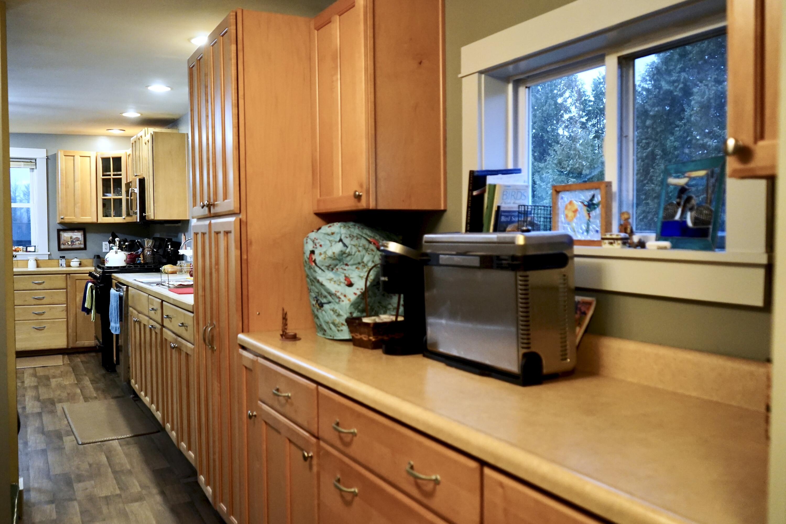 448 Elm Street Newport, ME 04953 - Photo 12 of 64 448 Elm Street Newport