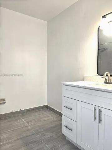 $2,800 | 1100 Southwest 104th Court, Unit E203, Miami, FL 33174