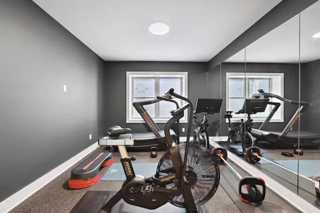 $4,095,000 | 97 Oak Lane, Amagansett, NY 11930