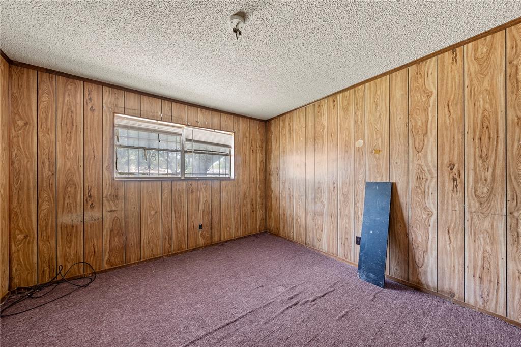 520 Quaid Street Marlin, TX 76661 - Photo 7 of 14