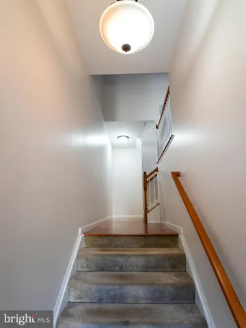 $314,900 | 160 Mapleton Drive, Harrisburg, PA 17112