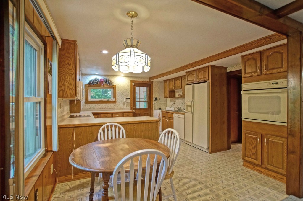12154 Concord Hambden Road Painesville, OH 44077 - Photo 9 of 25