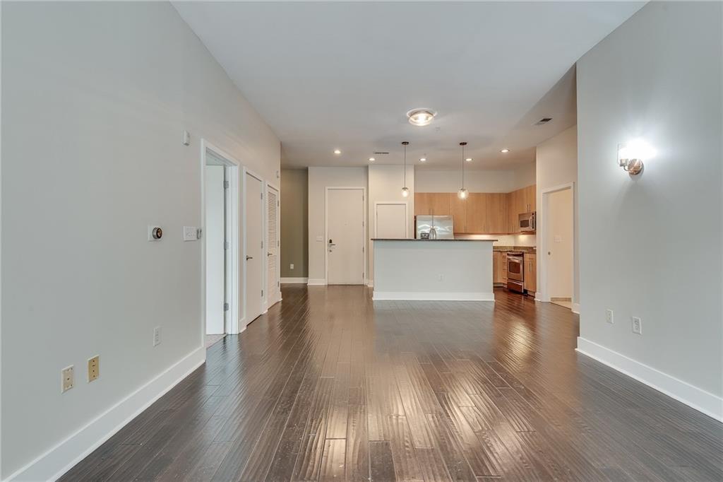 425 Chapel Street Southwest, Unit 2107 Atlanta, GA 30313 - Photo 8 of 43