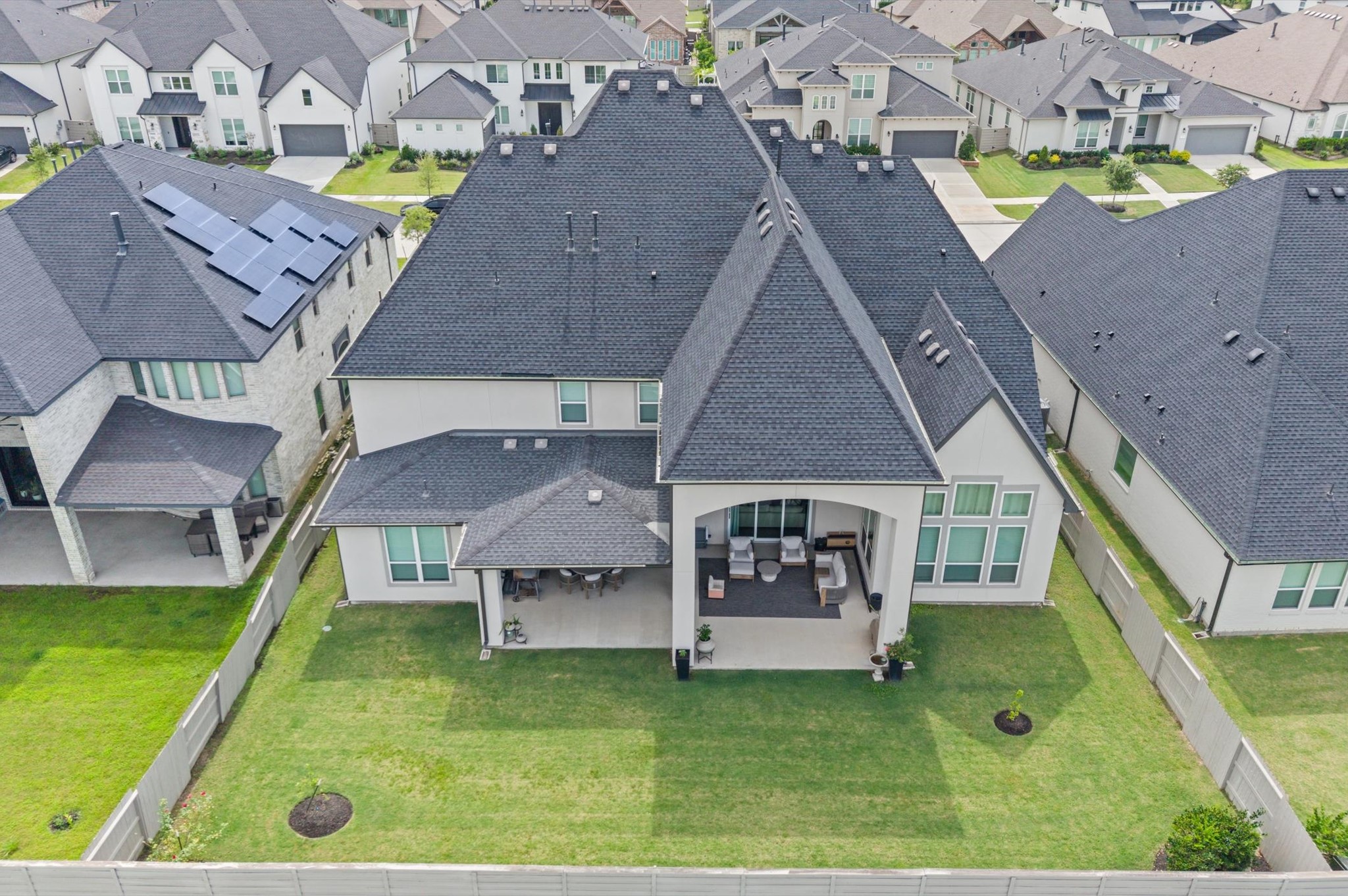 4923 Grapevine Lane Manvel, TX 77578 - Photo 44 of 49 an aerial view of a house with swimming pool