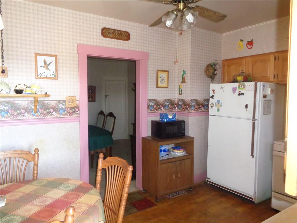 441 Pinney Street Rochester, PA 15074 - Photo 8 of 17