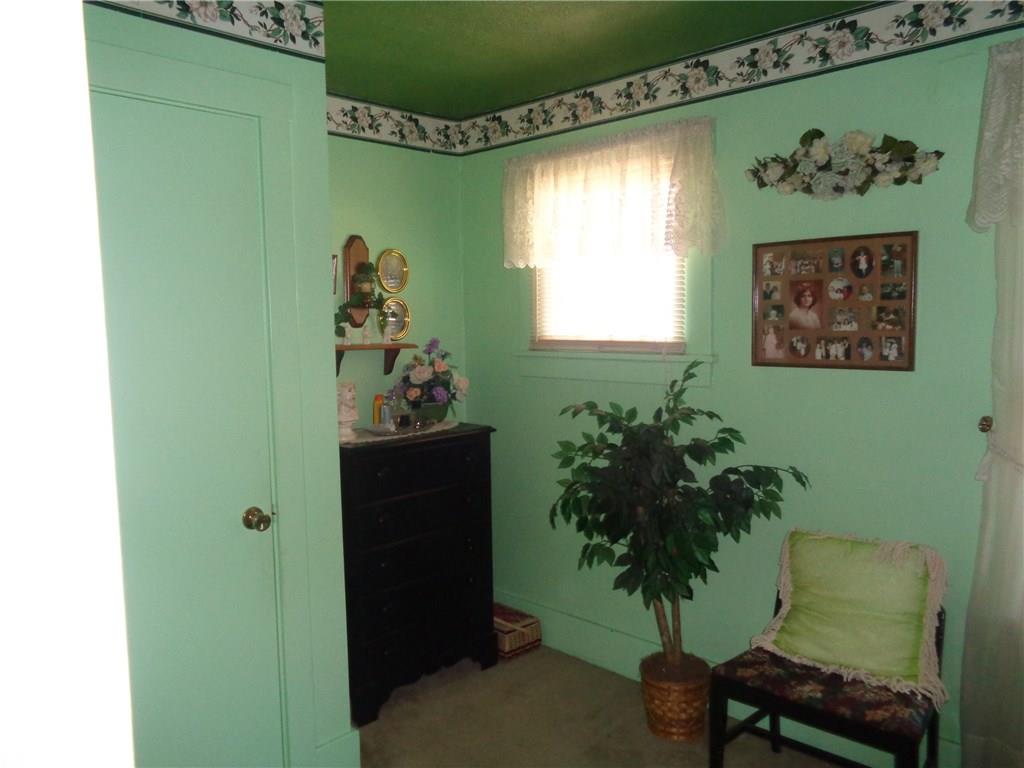 441 Pinney Street Rochester, PA 15074 - Photo 10 of 17