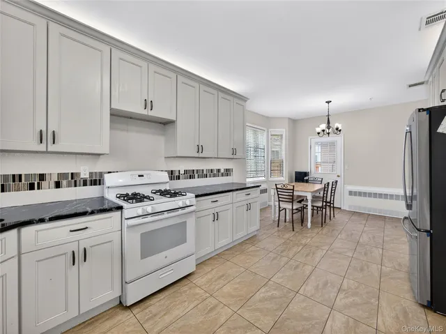 $1,075,000 | 16 Herrick Avenue, Unit 201, Spring Valley, NY 10977