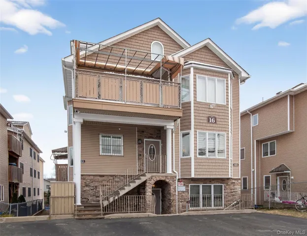 $1,075,000 | 16 Herrick Avenue, Unit 201, Spring Valley, NY 10977