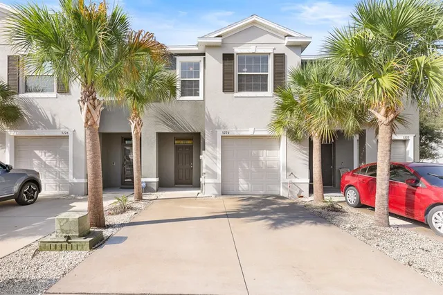 $2,250 | 3224 Pleasant Willow Court, Brandon, FL 33511