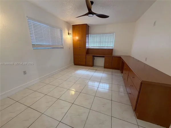 $2,100 | 2565 West 56th Street, Unit 101, Hialeah, FL 33016