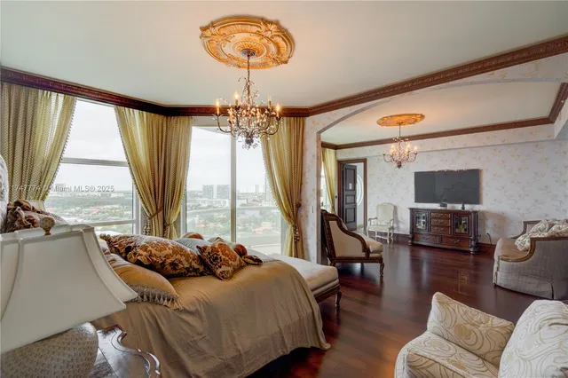 $20,000 | 16047 Collins Avenue, Unit 1604, Sunny Isles Beach, FL 33160