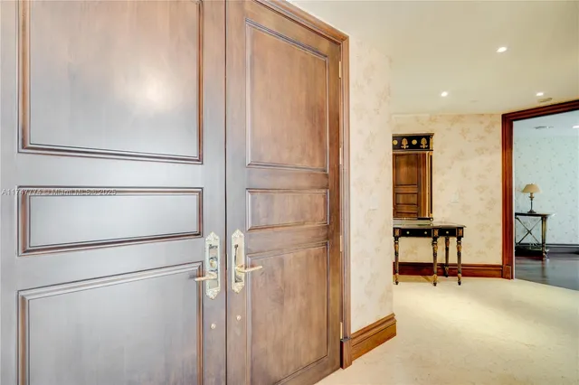 $20,000 | 16047 Collins Avenue, Unit 1604, Sunny Isles Beach, FL 33160