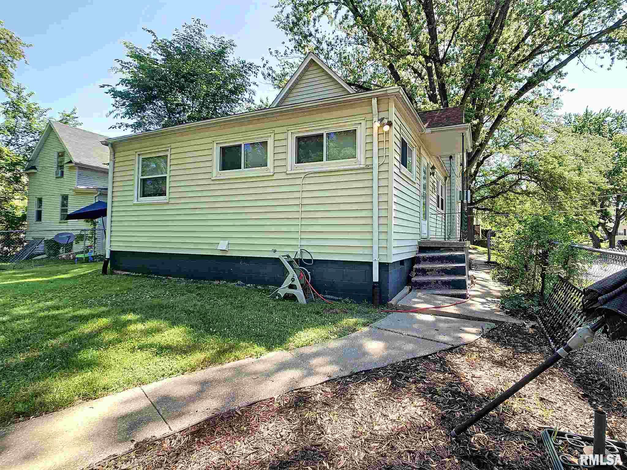 1323 3rd Street Moline, IL 61265 - Photo 17 of 17 Gallery Image 17