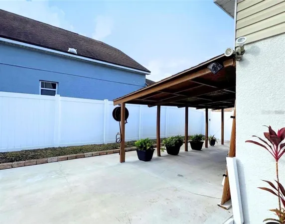 $2,200 | 3607 Minute Maid Ramp Road 1, Davenport, FL 33837