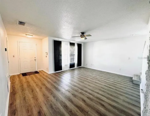 $2,200 | 3607 Minute Maid Ramp Road 1, Davenport, FL 33837