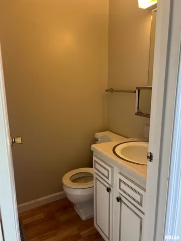 $103,000 | 90 Carriage Hill, Macomb, IL 61455