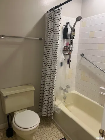 $103,000 | 90 Carriage Hill, Macomb, IL 61455