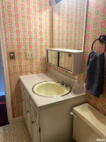 $103,000 | 90 Carriage Hill, Macomb, IL 61455