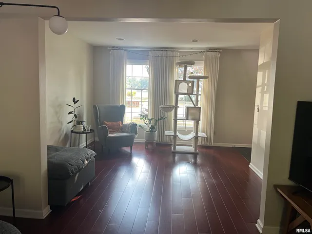 $103,000 | 90 Carriage Hill, Macomb, IL 61455