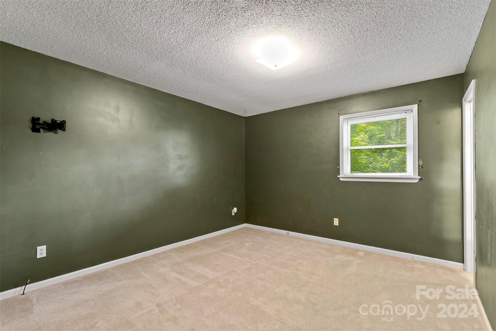 404 Section House Road Hickory, NC 28601 - Photo 14 of 23 Gallery Image 14