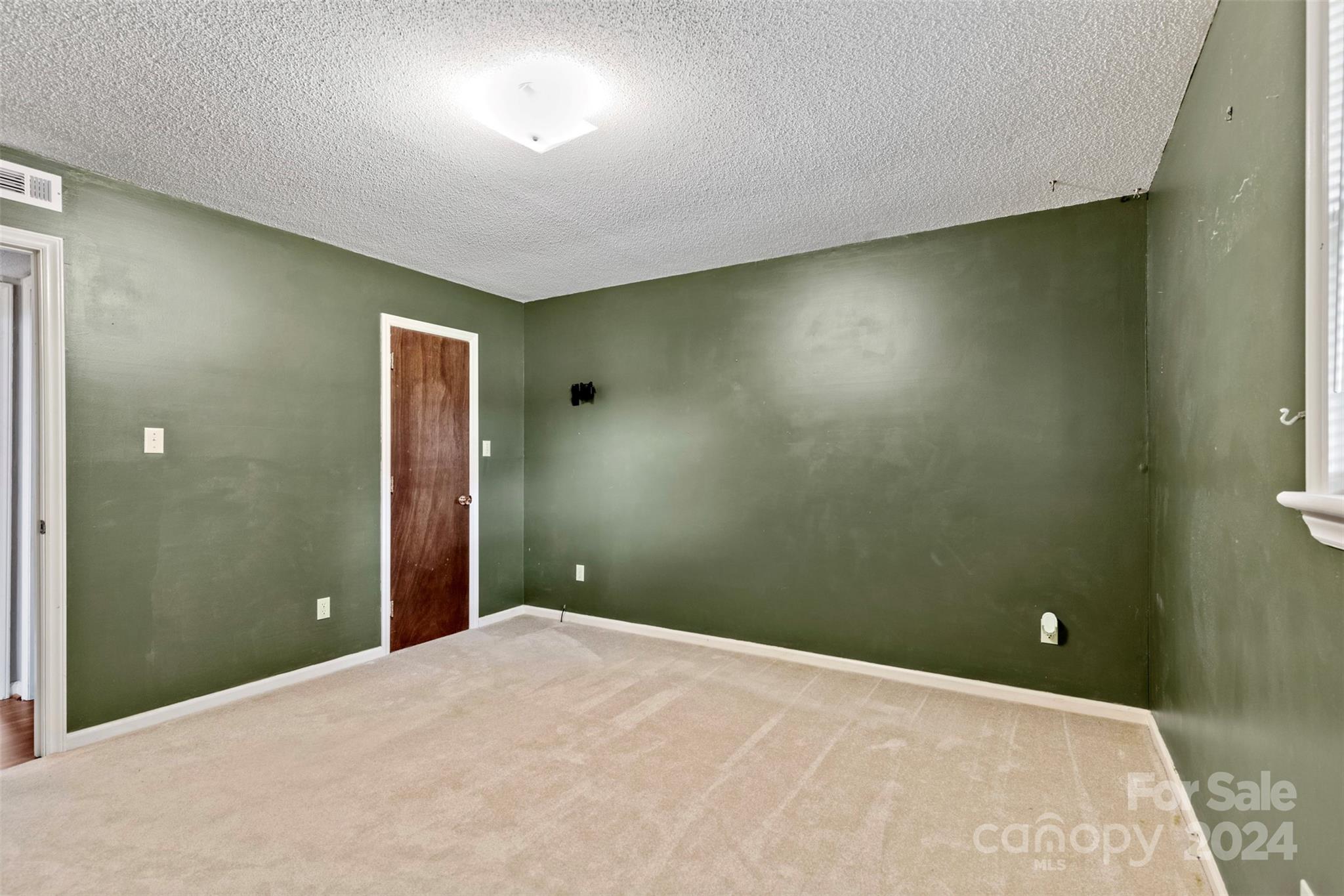 404 Section House Road Hickory, NC 28601 - Photo 15 of 23 Gallery Image 15