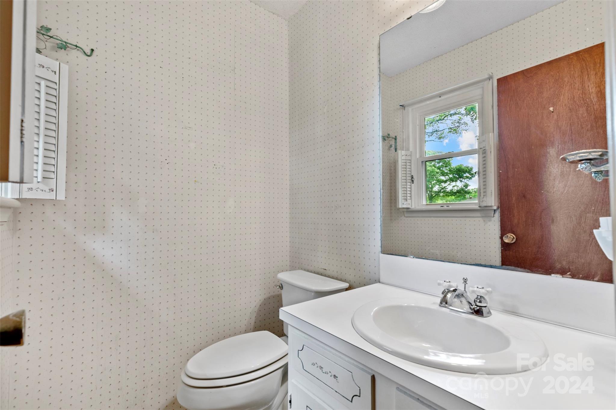 404 Section House Road Hickory, NC 28601 - Photo 16 of 23 Gallery Image 16