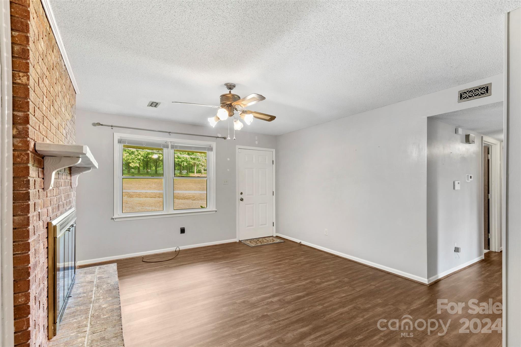 404 Section House Road Hickory, NC 28601 - Photo 8 of 23 Gallery Image 8