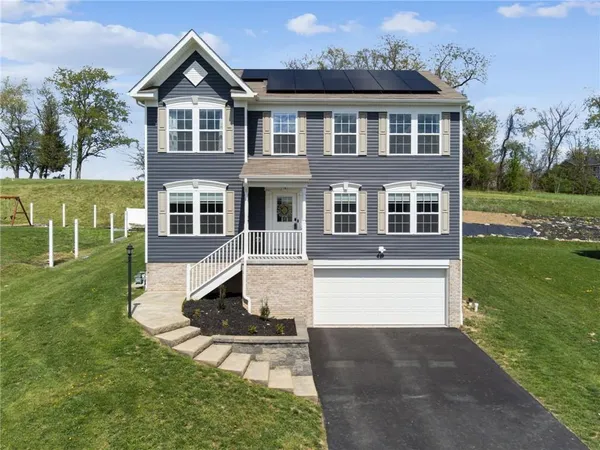 $499,900 | 18 Equestrian Drive, Imperial, PA 15126