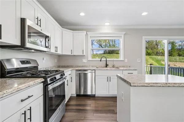 $499,900 | 18 Equestrian Drive, Imperial, PA 15126