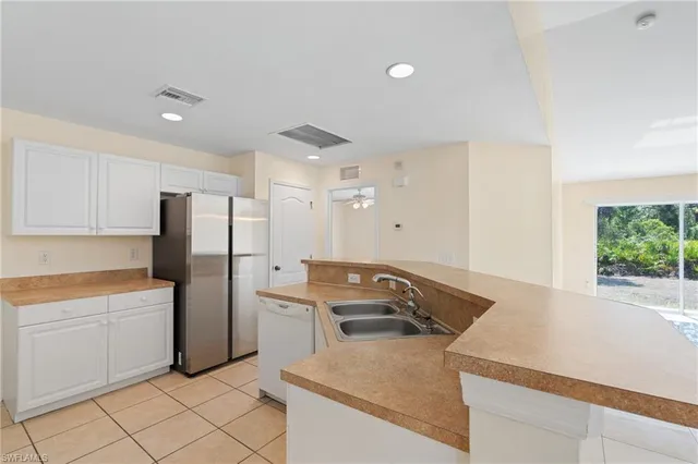 $280,000 | 3701 Hanna Avenue North, Lehigh Acres, FL 33971