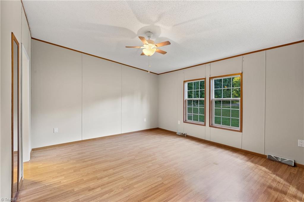 175 Mayflower Road Lexington, NC 27292 - Photo 8 of 24 Primary Bedroom