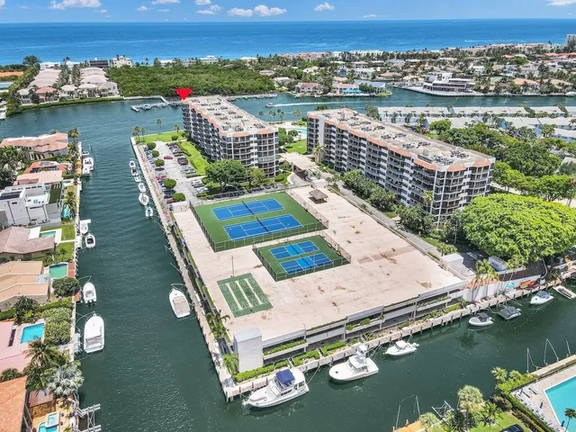 $8,000 | 899 Jeffery Street, Unit 701, Boca Raton, FL 33487