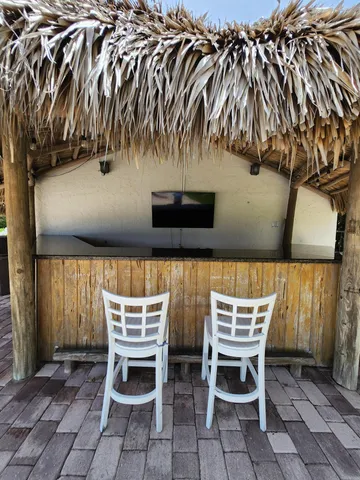 $8,000 | 899 Jeffery Street, Unit 701, Boca Raton, FL 33487