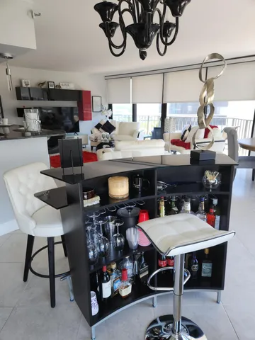 $8,000 | 899 Jeffery Street, Unit 701, Boca Raton, FL 33487