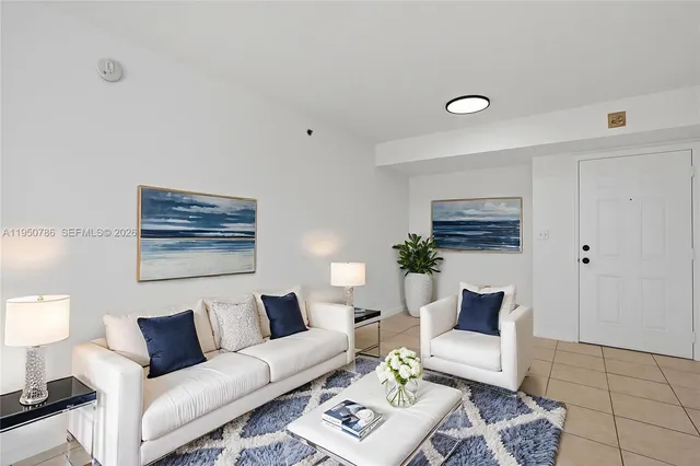 $2,450 | 2475 Northwest 16th St Road, Unit 310, Miami, FL 33125