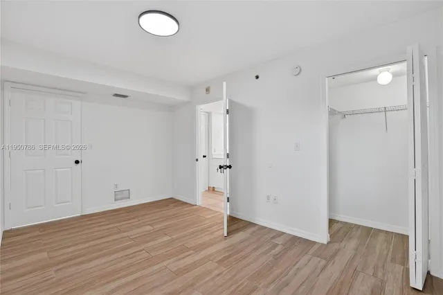 $2,450 | 2475 Northwest 16th St Road, Unit 310, Miami, FL 33125