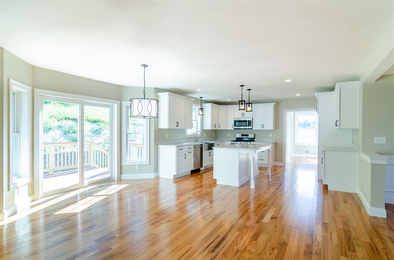 13 Beechwood Road Salem, NH 03079 - Photo 4 of 15 Gallery Image 4