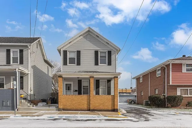 $88,900 | 211 8th Street, Monaca, PA 15061
