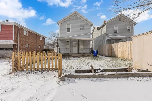 $88,900 | 211 8th Street, Monaca, PA 15061