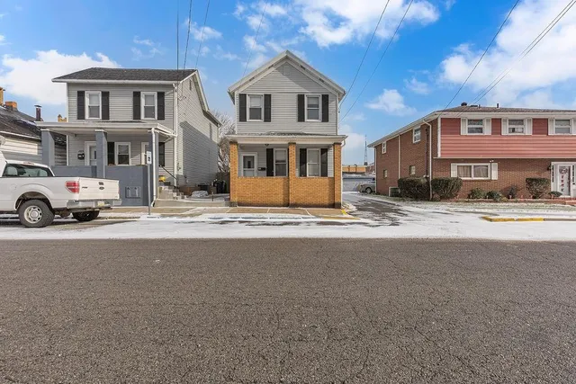 $88,900 | 211 8th Street, Monaca, PA 15061