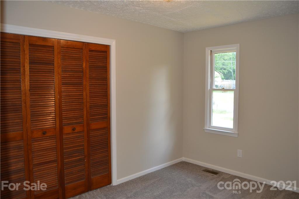 2614 Tablerock Road Lenoir, NC 28645 - Photo 22 of 27 Gallery Image 22