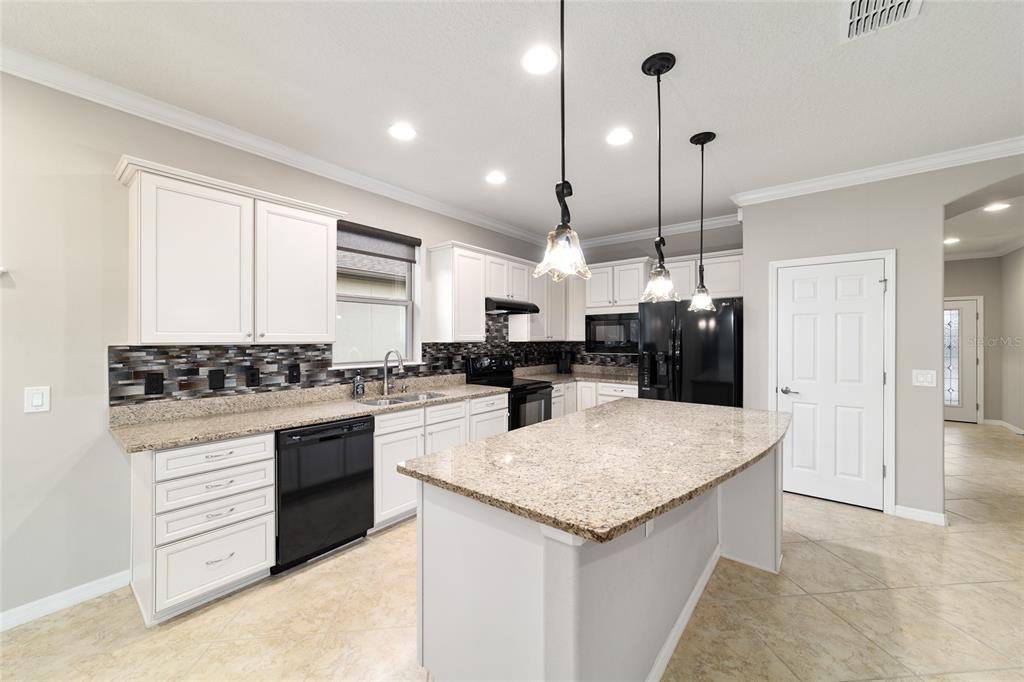 10002 Southwest 77th Loop Ocala, FL 34481 - Photo 26 of 79