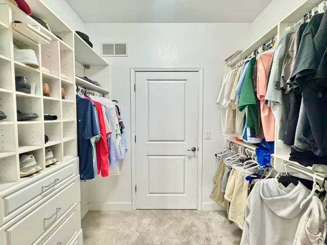 $429,900 | 2635 Knollbrook Court, Lawrence, KS 66046