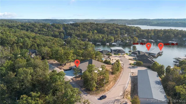 $799,000 | 420 Outer Drive, Lake Ozark, MO 65049